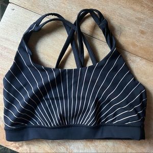 Limited edition lululemon energy bra with reflective stripes
